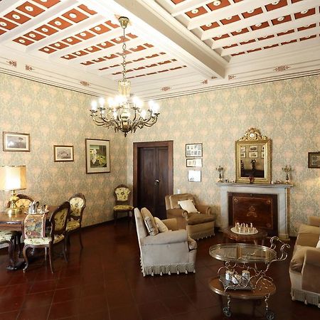 Апартаменти Palazzo Febei Орв'єто Екстер'єр фото